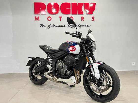 TRIUMPH TRIDENT 660 TRIPLE TRIBUTE EDITION TRIUMPH TRIDENT 660 TRIPLE TRIBUTE EDITION